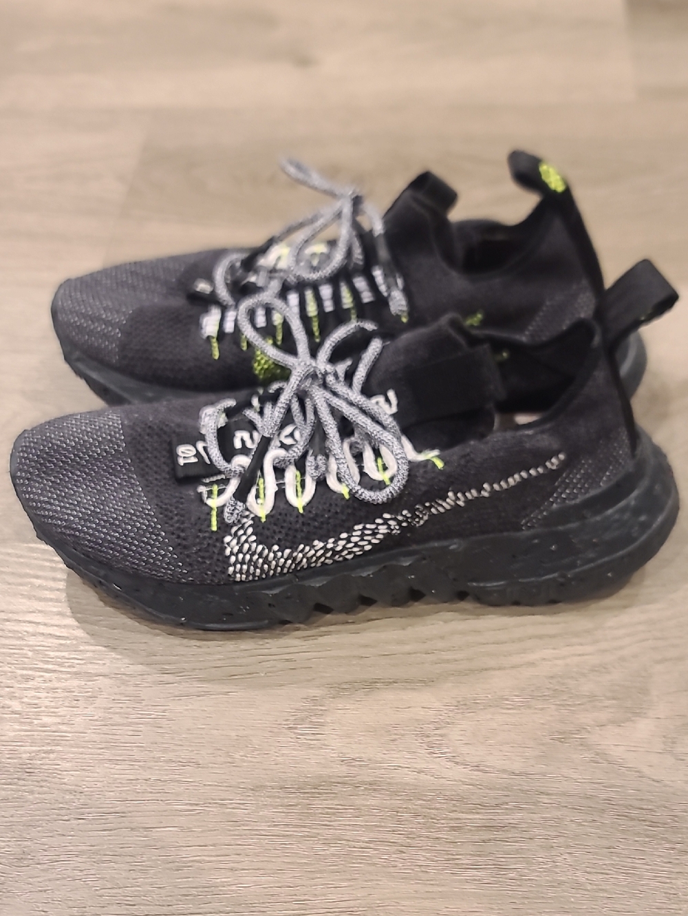 Nike Space Hippie - Picture 2 of 3
